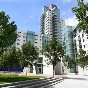 Apartahotel Marlin Bridge - Empire Square