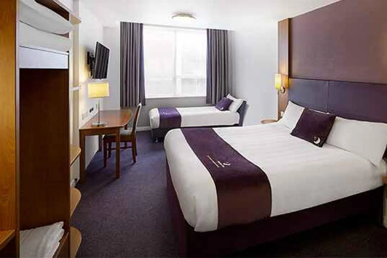 Premier Inn Belfast Titanic Quarter contacts